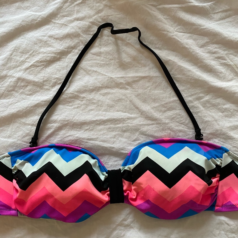 Chevron Swimsuit Top